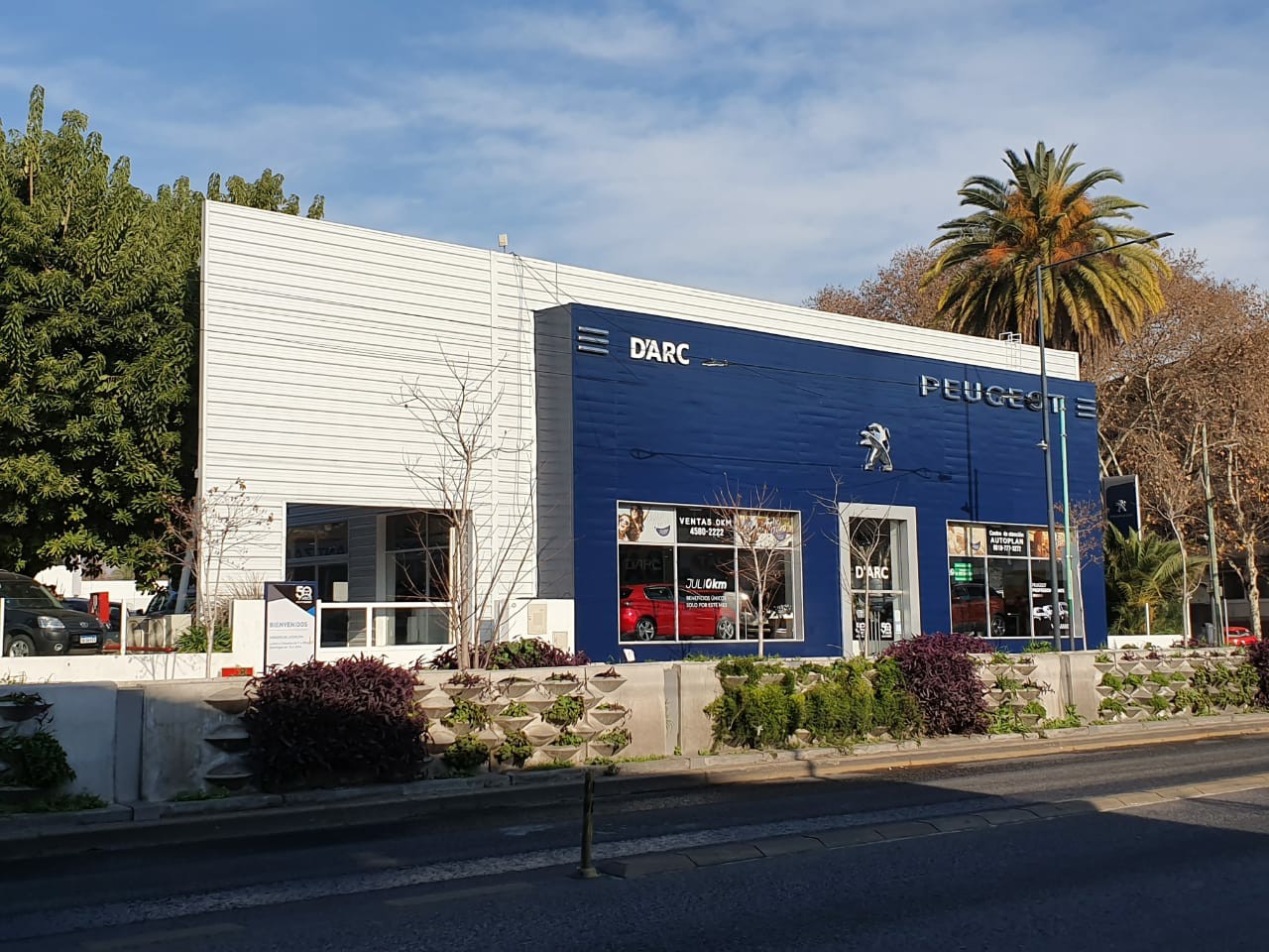 Darc Peugeot Av San Martin y Gabriela Mistral
