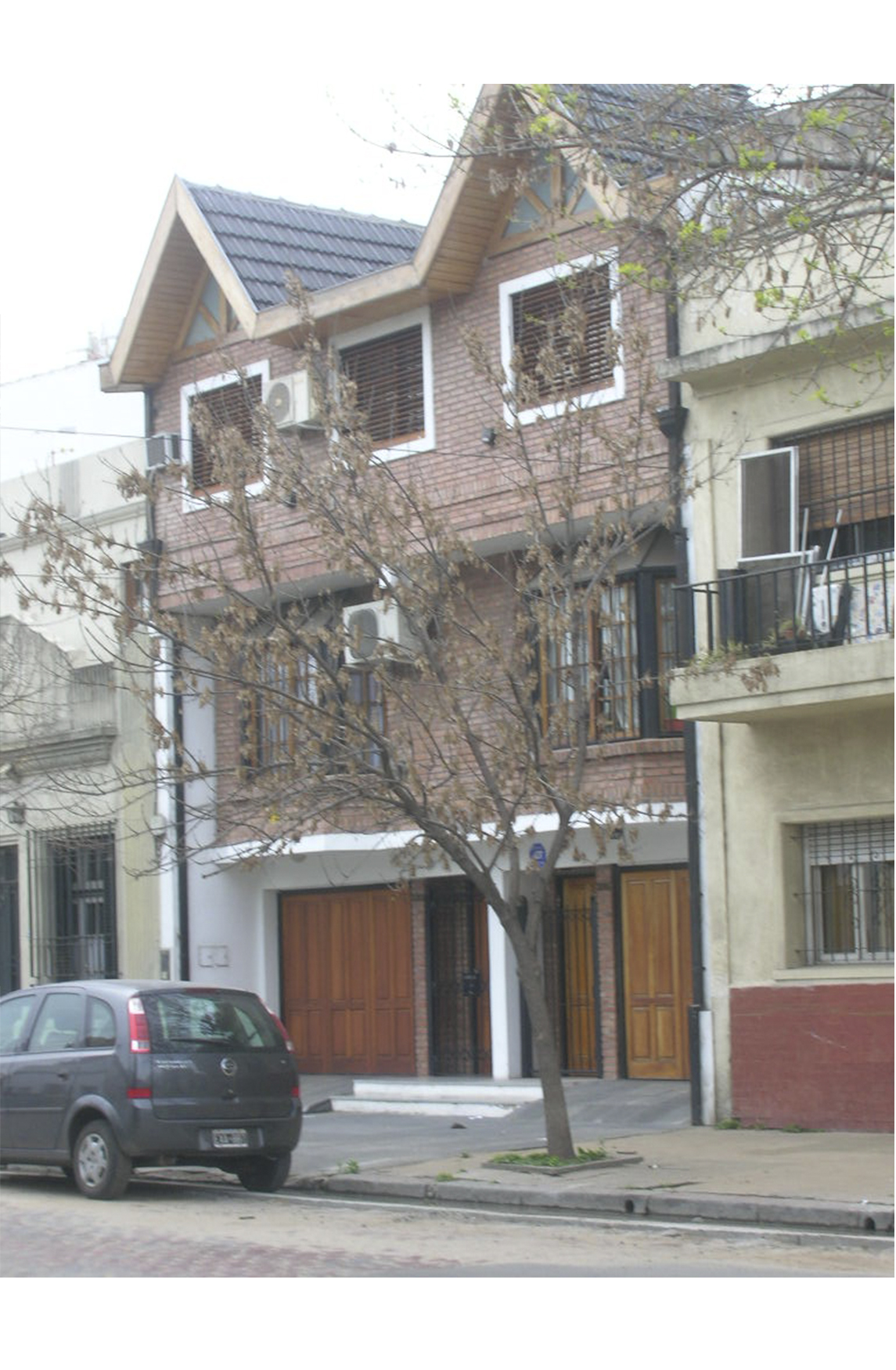 Vivienda multifamiliar Del Carril 3295