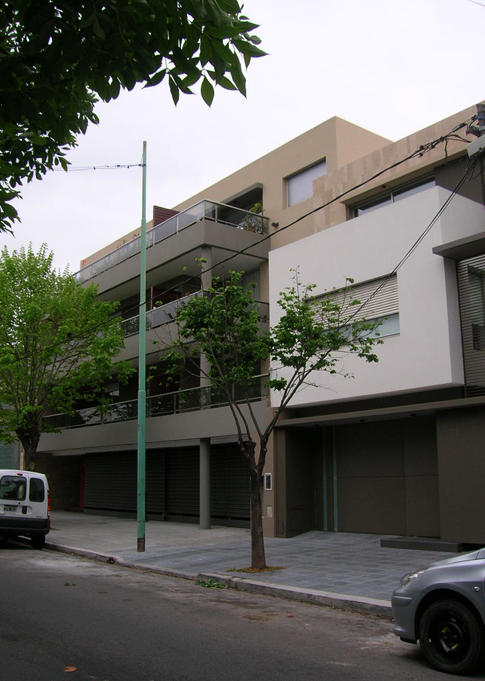 Vivienda multifamiliar Jose Cubas 4545