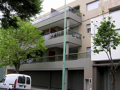 Vivienda multifamiliar en Jose Cubas 4545