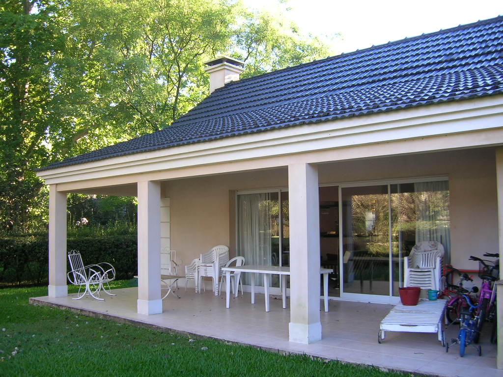 Vivienda unifamiliar en Country Cardenal del Monte